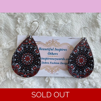 Paisley Design light Weight faux leather dangle earrings